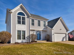 572 Knolls St W, Dekalb, IL