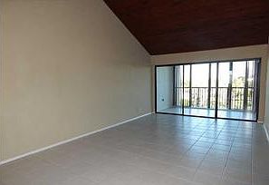 5th image of 2400 Ocean Dr #3943