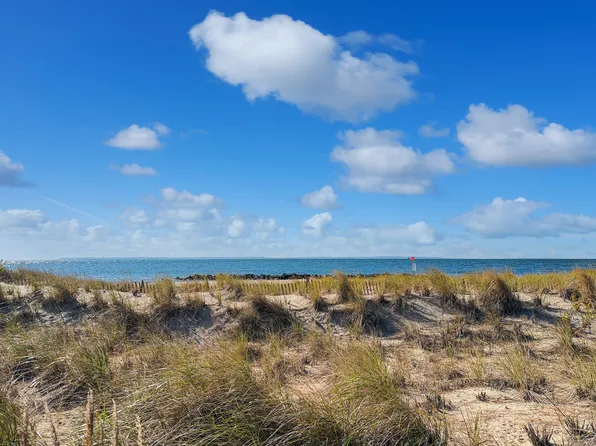 3848 Atlantic Avenue image 3 of 24