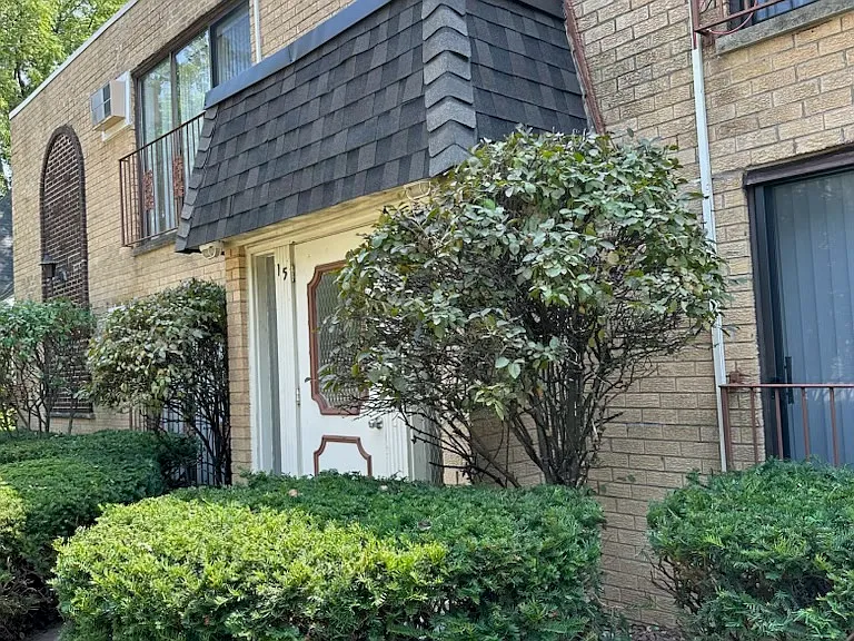 15 E Maple St — Photo 7