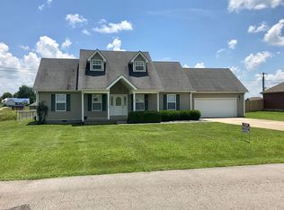 205 Harness Ct, Elizabethtown, KY 42701