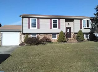 1105 Rainbow Ave, Reading, PA