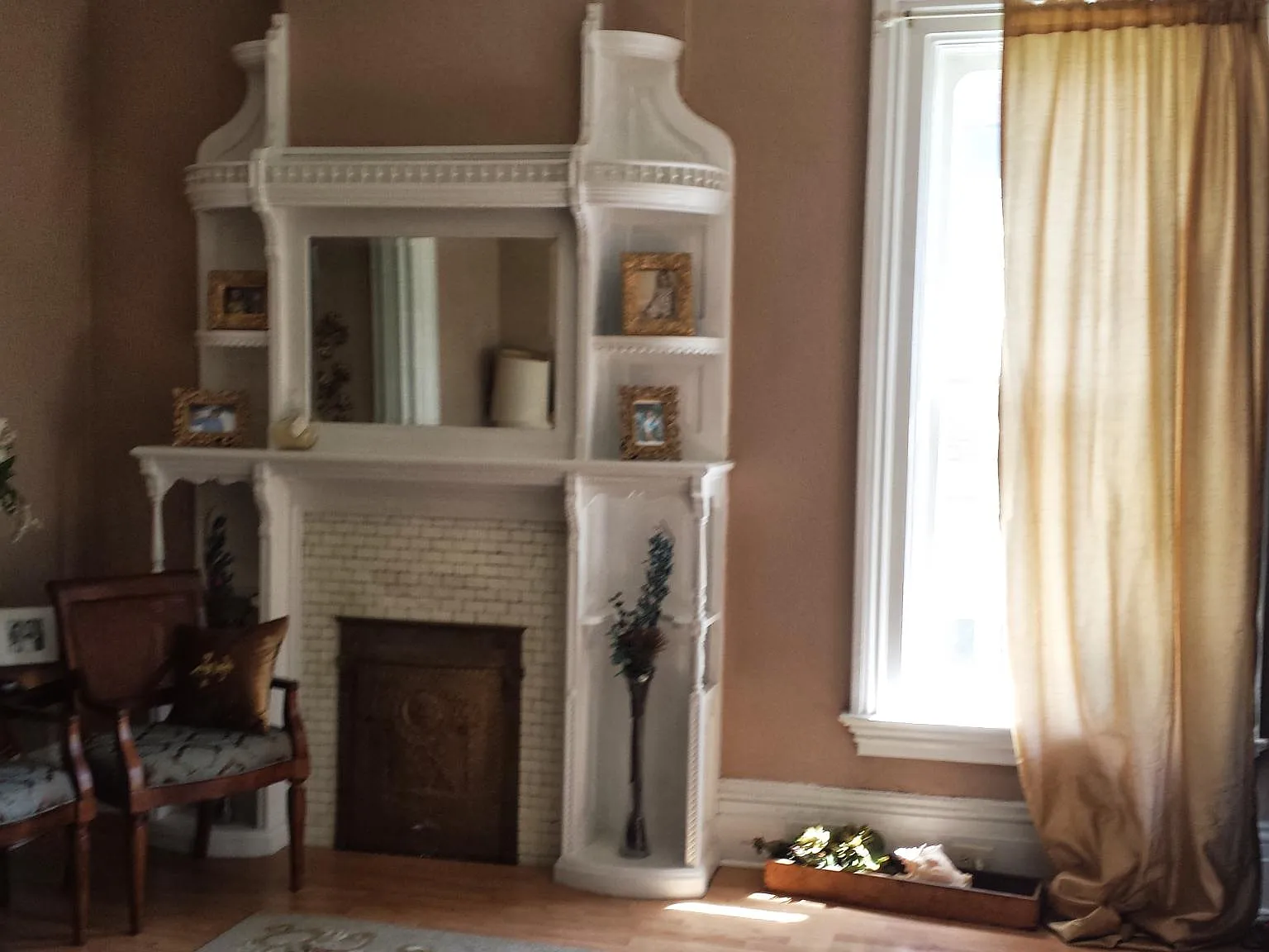 1374 Main Street — Photo 2