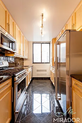 Rented by Mirador Real Estate | media 22