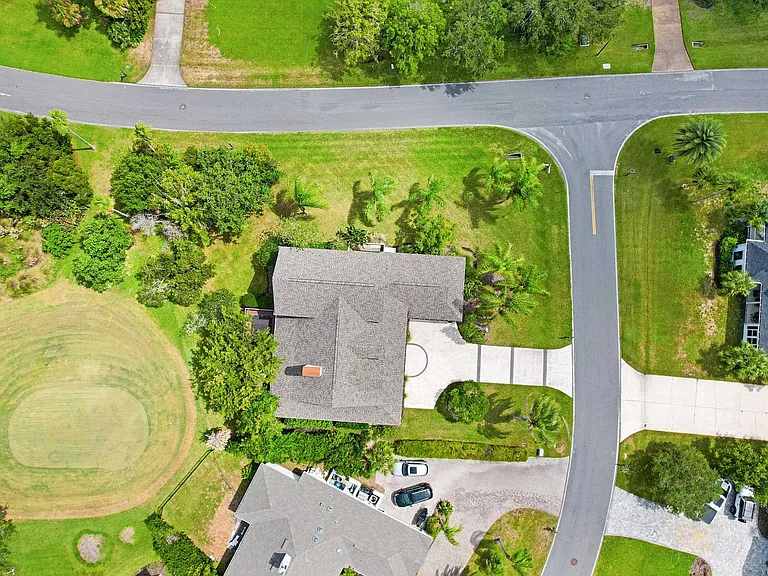 500 Turnberry Ln — Photo 50