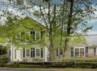84 N Main St, Sherborn, MA 01770