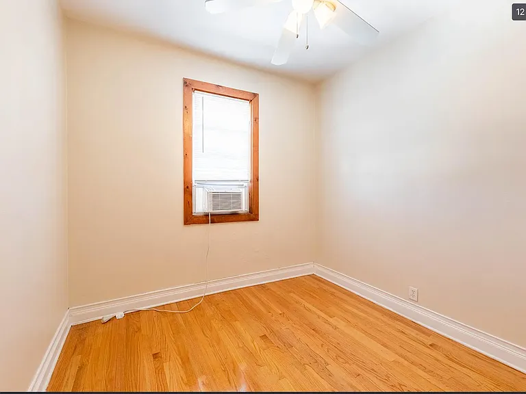 2056 W 19th St #2 — Photo 11