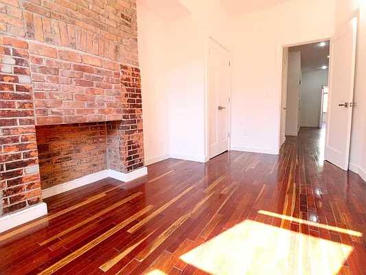 Rented by Massada Home Sales Inc | media 17