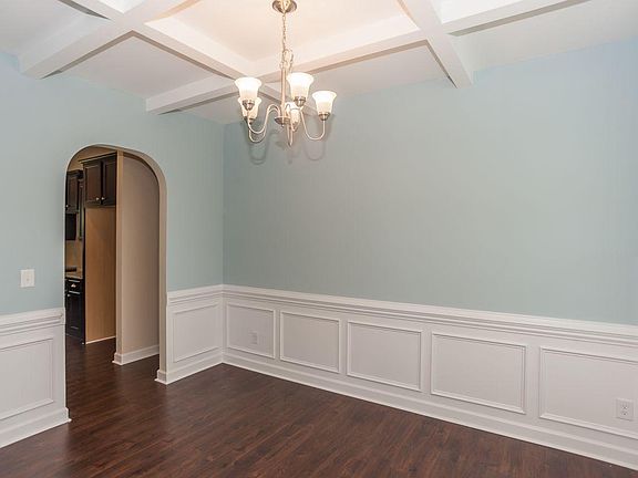 005 Dining Room Compressed