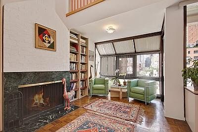 5th image of 245 E 50th St APT Penthouse