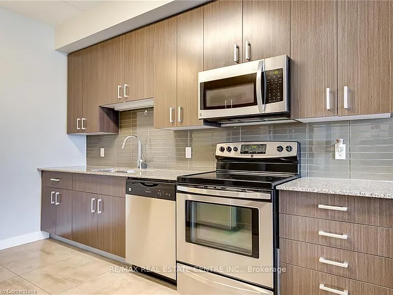 62 Balsam St #B506 — Photo 19