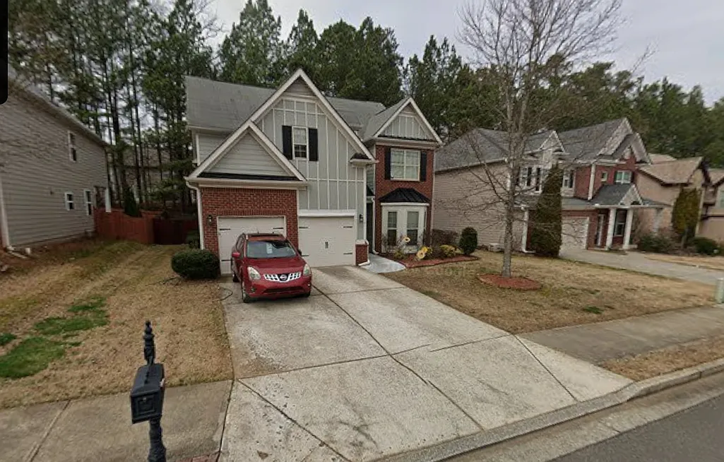 5 bed, 2955 sqft, $2,995 — Photo 1