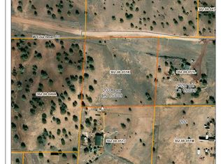 202 W Couchman Trl, Ash Fork, AZ 86320