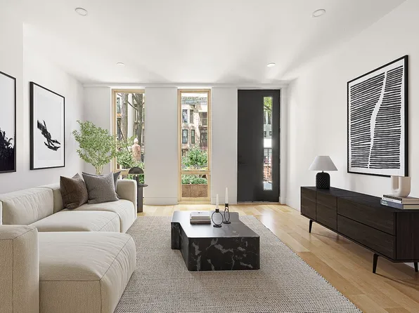 696 Chauncey St #1R, Brooklyn, NY 11207