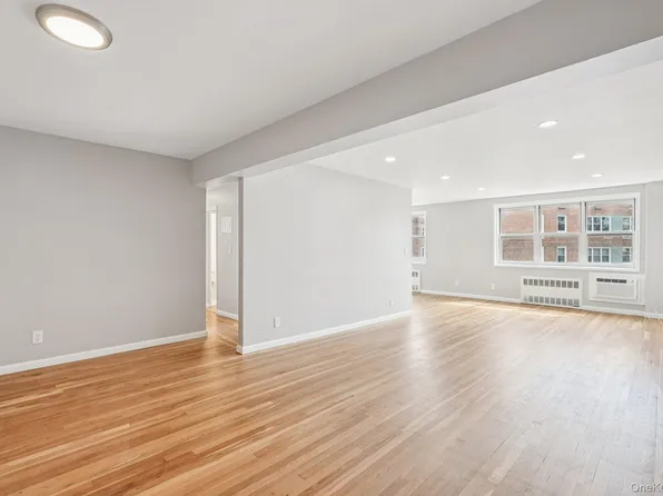 98 Dehaven Drive #4C, Yonkers, NY 10703