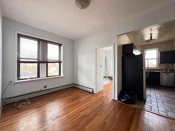 2nd image of 36-07 Steinway St #2E