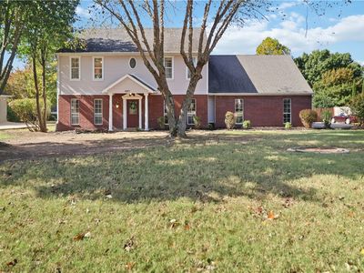2017 N Buckley Dr, Fayetteville, AR, 72701