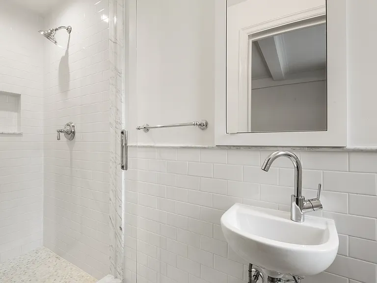 241 Central Park W #4D — Photo 30