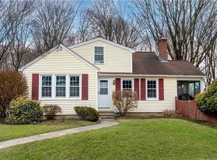 21 Manville Hill Rd, Cumberland, RI 02864
