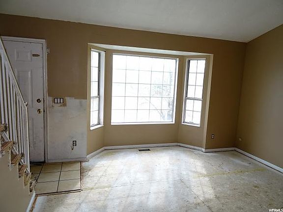 4th image of 6004 S Coriander Ct