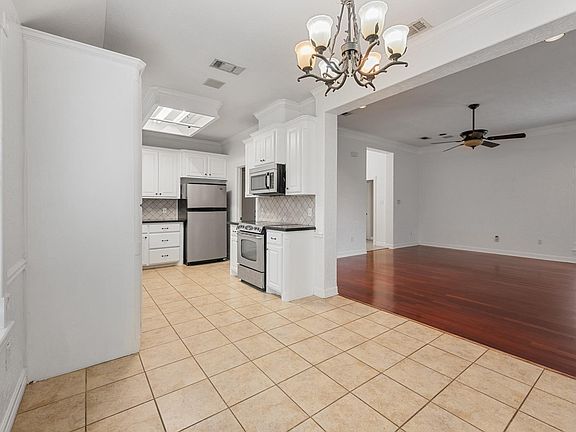4th image of 3807 Ransberg Ct