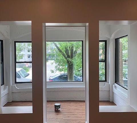 2nd image of 830 W Leland Ave #103