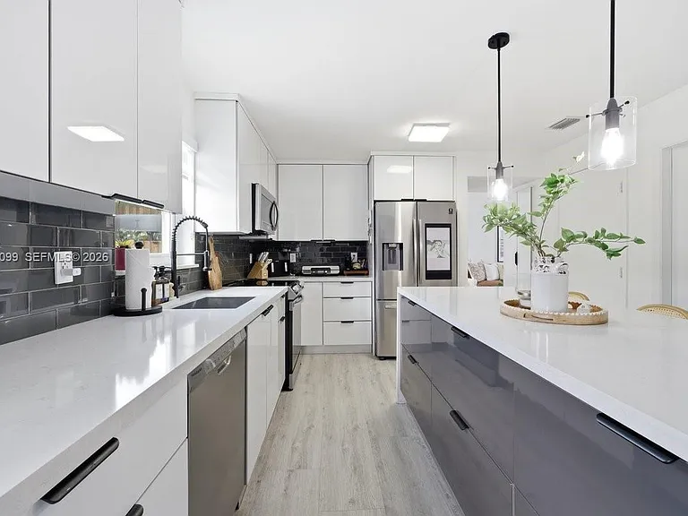 12138 SW 250th Ter — Photo 13