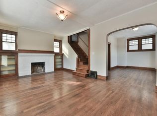 4303 Mayberry St, Omaha, NE 68105