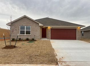 920 Shady Meadow Way, Chickasha, OK 73018