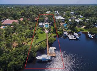 8531 SE Bristol Way, Jupiter, FL 33458