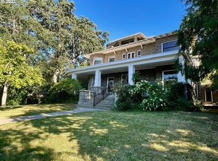 1213 Oak St, Hood River, OR 97031