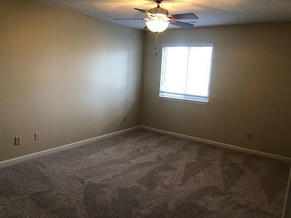 3rd image of 691 Napa Valley Ln APT 6