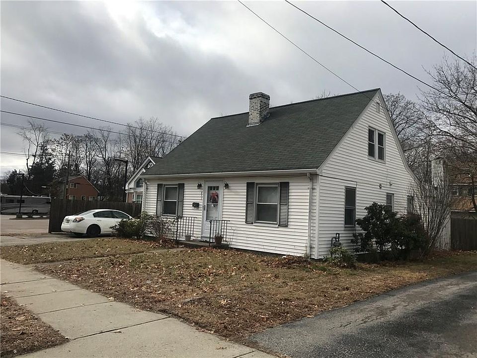 1st image of 867 Pontiac Ave