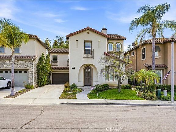 3rd image of 3744 Vista Mendoza