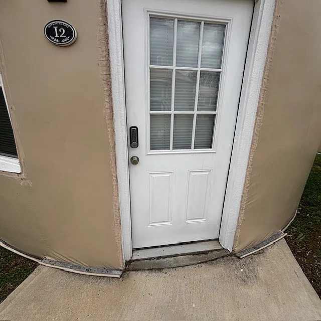 402 N Cemetery Rd — Photo 1