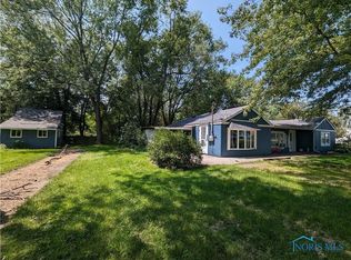 6650 N Humphrey Rd, Oak Harbor, OH 43449