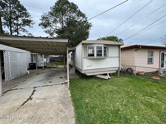4th image of 1516 Saint Jude Ave