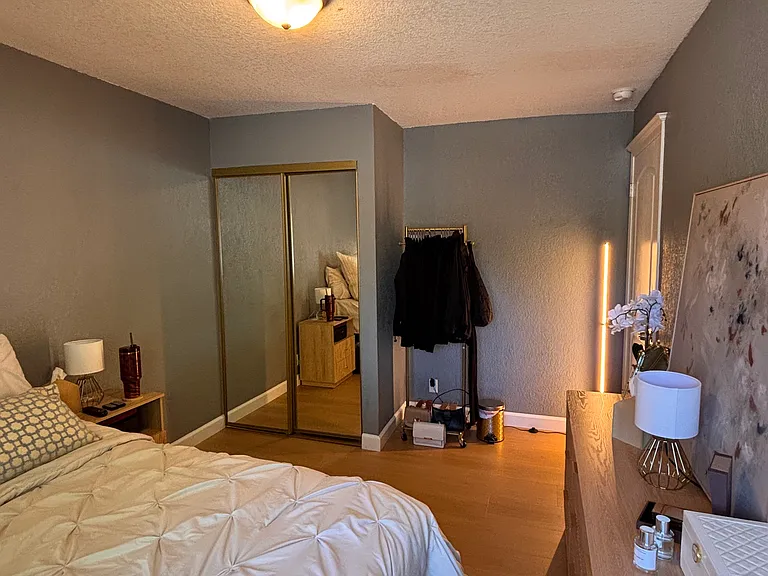 7047 Santa Teresa Blvd — Photo 20
