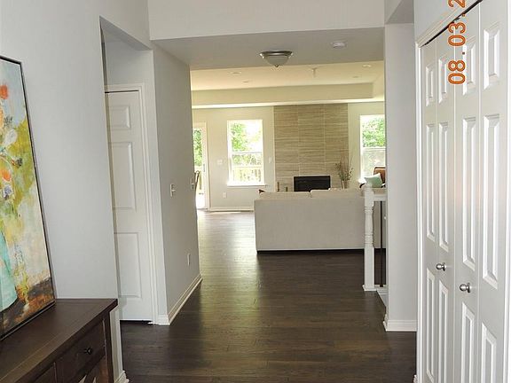 4th image of 15028 Village Park Circle 66/building #16