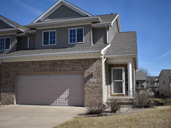 1492 Vandello Cir, North Liberty, IA 52317