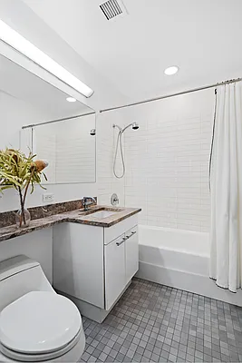 Rented by Evans Real Estate | media 20