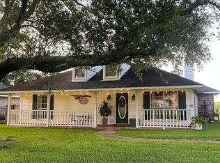 58450 Hymel St, White Castle, LA 70788