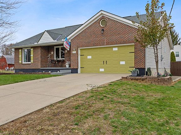 2nd image of 2318 Hibiscus Dr