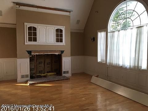 2nd image of 533 Lafayette Ave