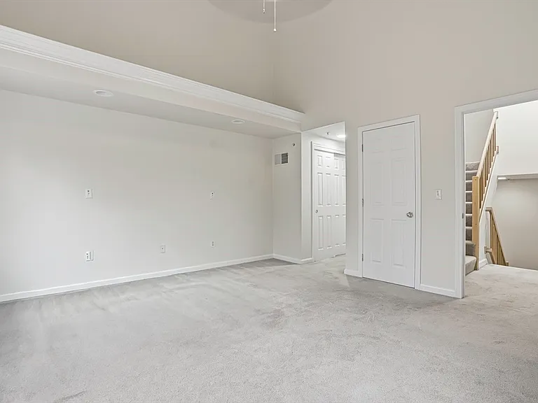 153 America Blvd #153 — Photo 21