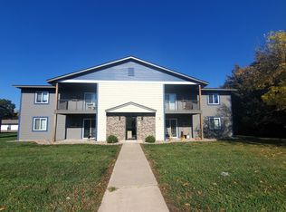 2204-2208 Hanley Rd, Hudson, WI 54016