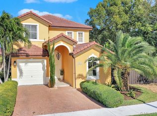 16415 SW 82nd St, Miami, FL 33193