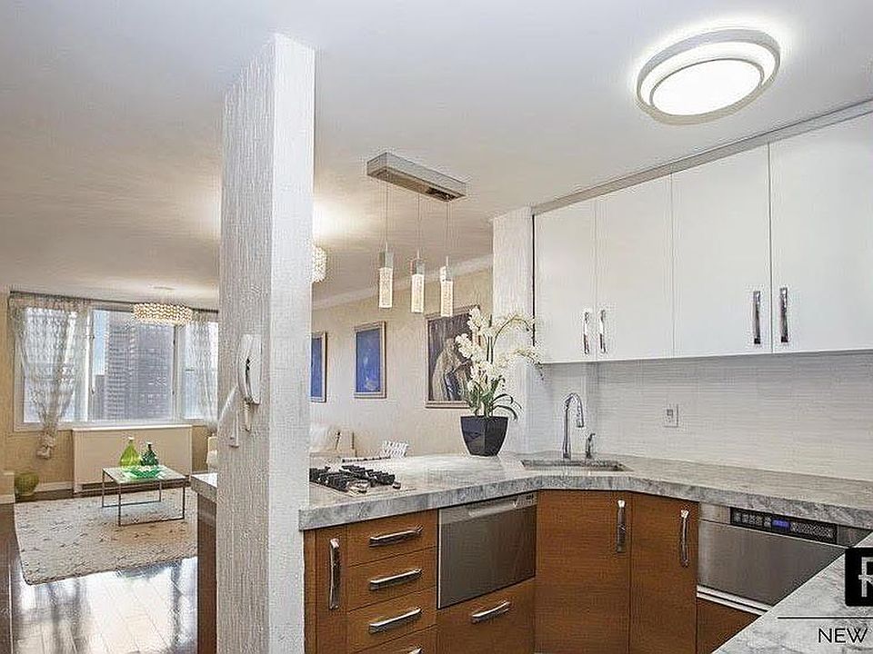 1st image of 245 E 54th St APT 20K