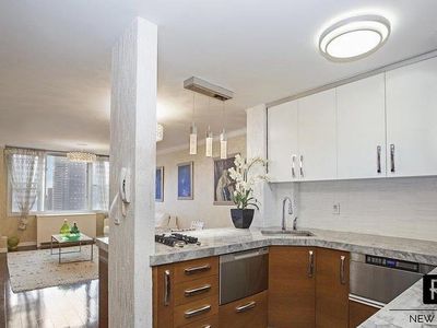 245 E 54th St APT 20K, Manhattan, NY, 10022