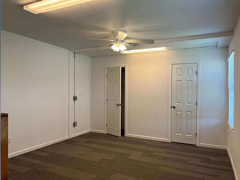 4400 Swede Ln — Photo 6